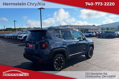 2023 Jeep Renegade Trailhawk