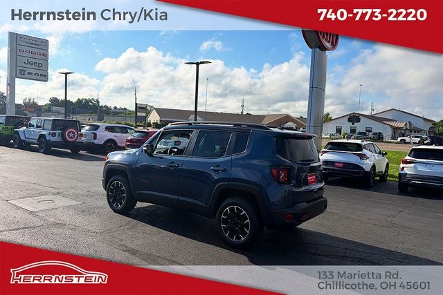 2023 Jeep Renegade Trailhawk